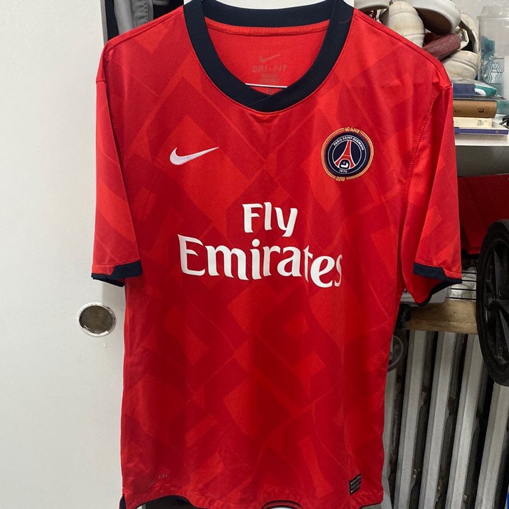 PSG 40 year anniversary soccer jersey / authentic beautiful made shirt size XL